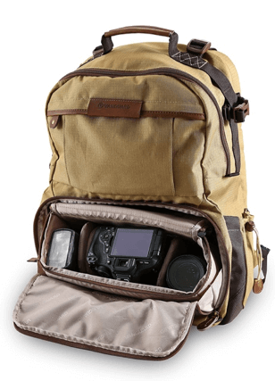 Travel photography gear Vanguard backpack