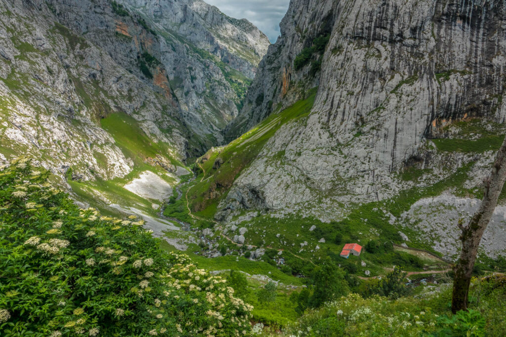 Bulnes in Asturias Spain photo by Javier González