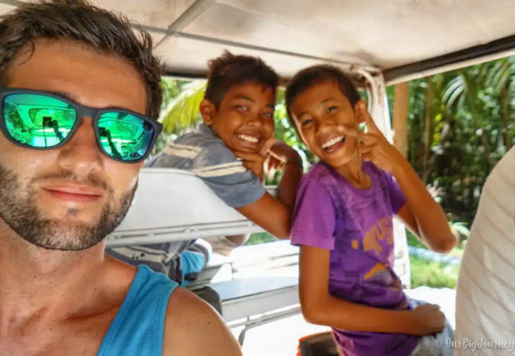 Kids smiling in the Philippines