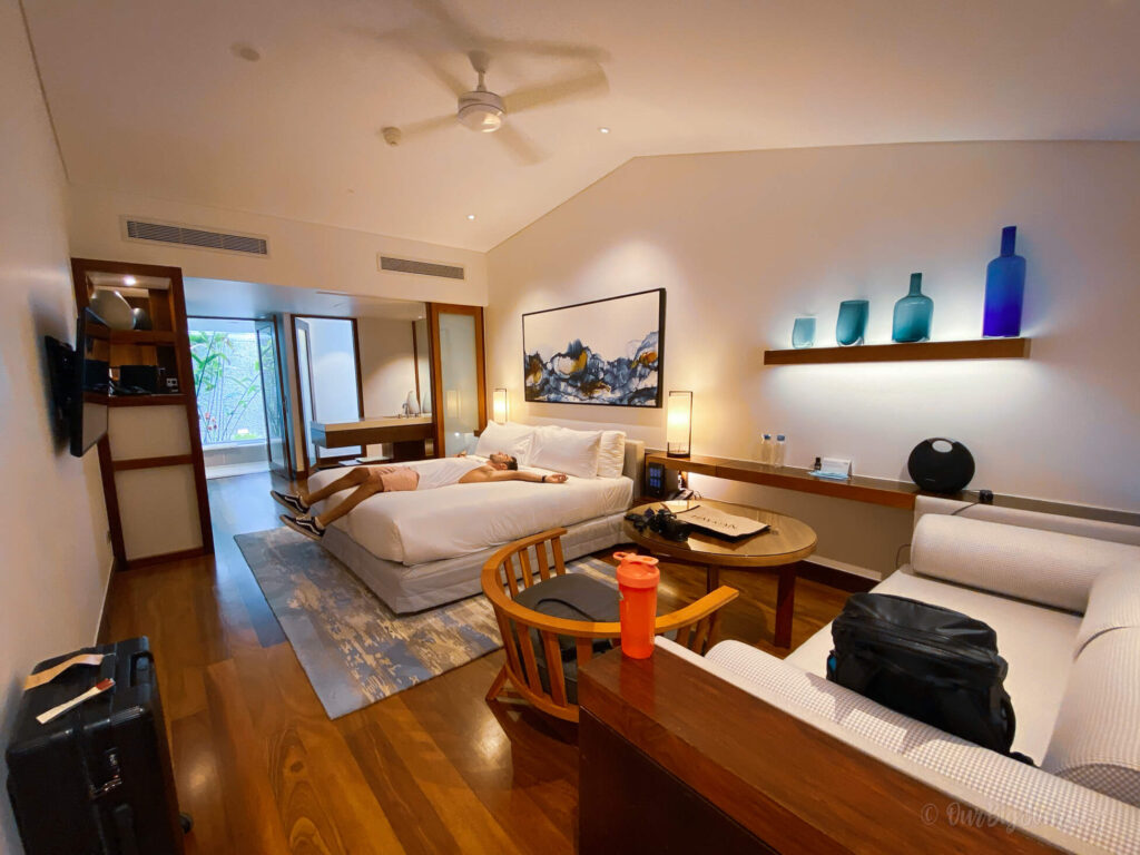 Hayman Island Retreat Room