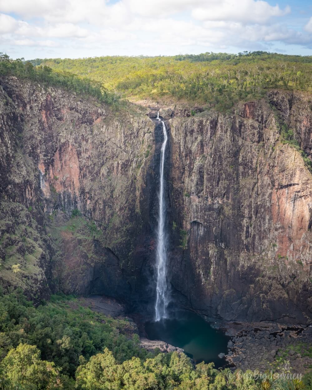 Wallaman Falls Lookout