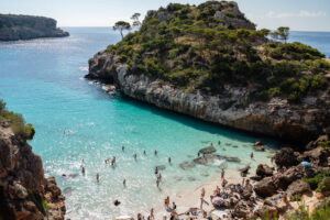 Calo des Moro beach