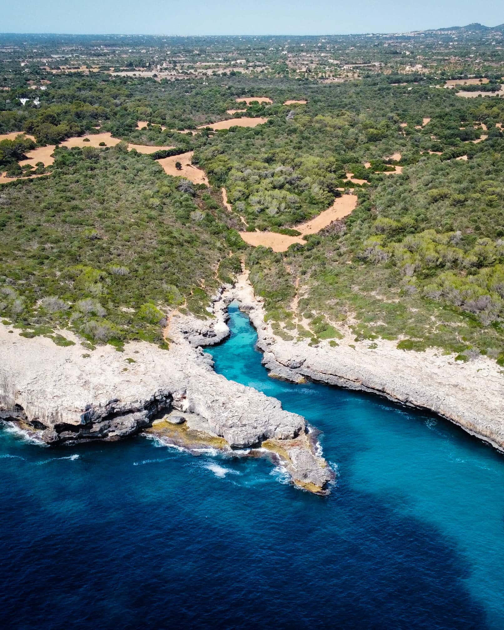 hidden-beaches-in-mallorca-cala-brafi-and-cala-estreta