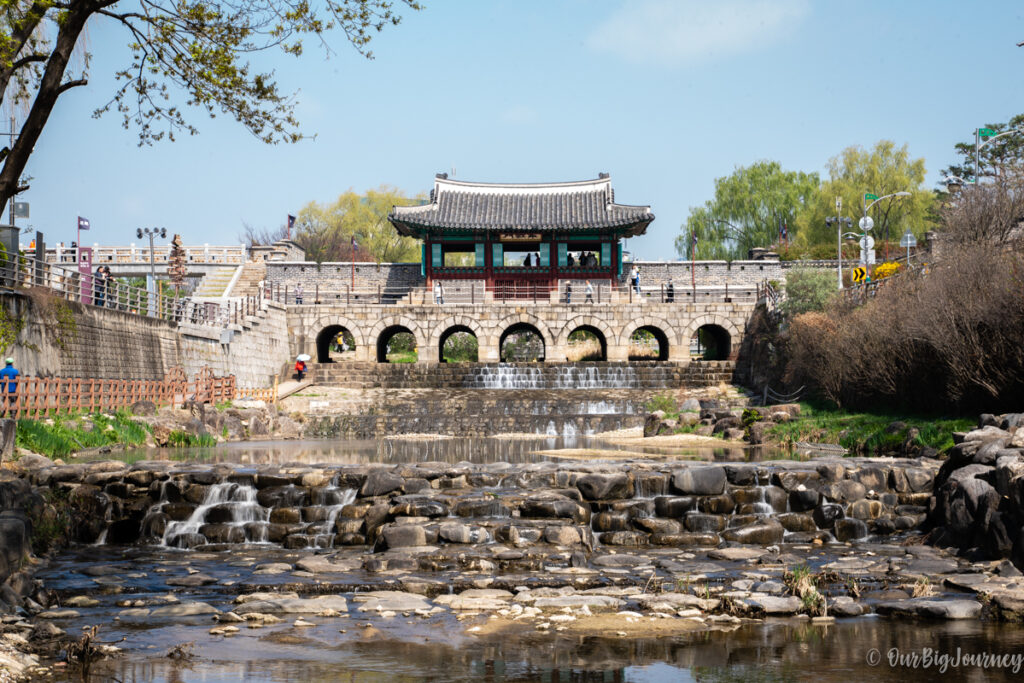 Hwahongmun Gate of Suwon Hwaseong Fortress
